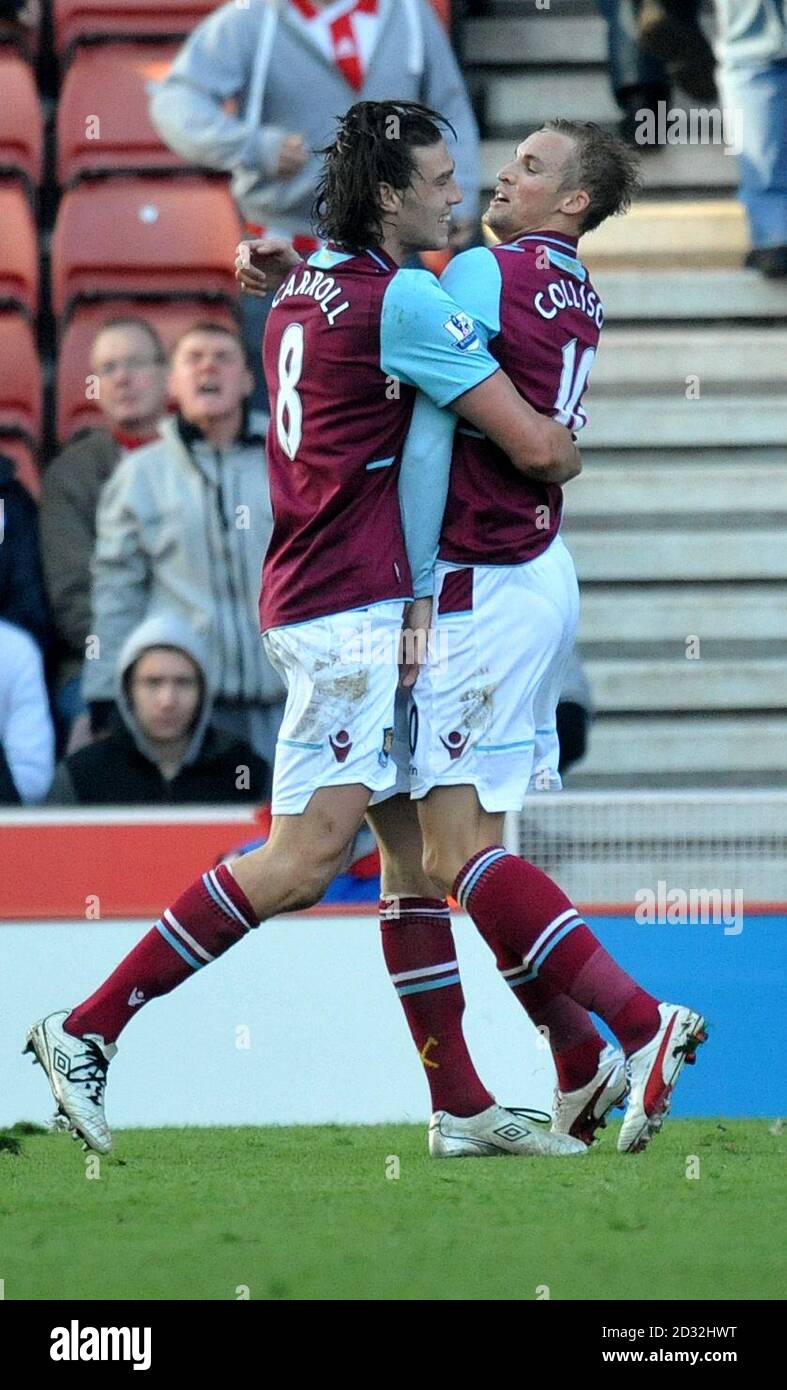 West Ham United's Jack Collison celebrates scoring their opening goal with Andy Carroll during the Barclays Premier League match at the Britannia Stadium, Stoke. Stock Photo
