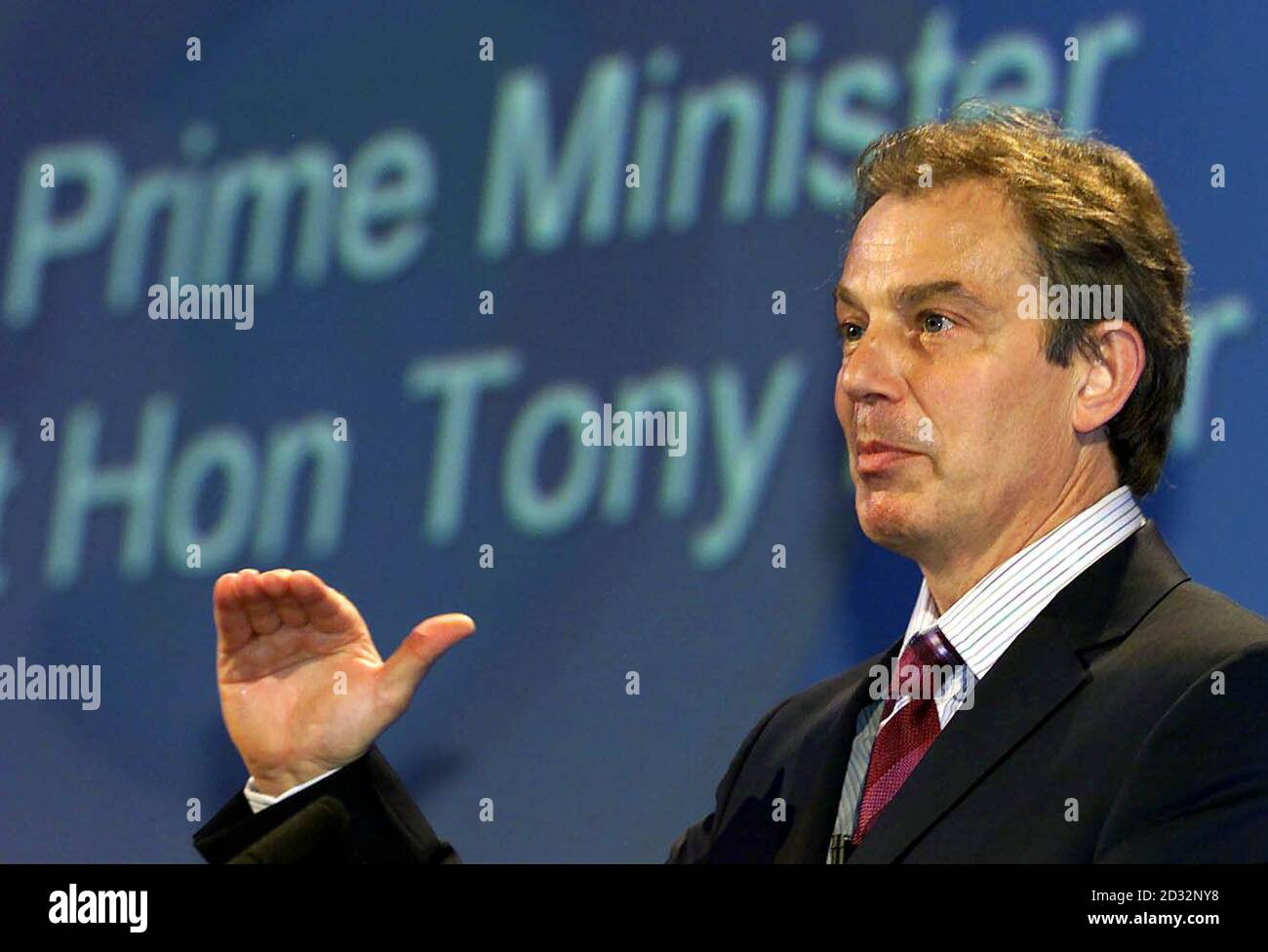 Tony blair keynote hi-res stock photography and images - Alamy