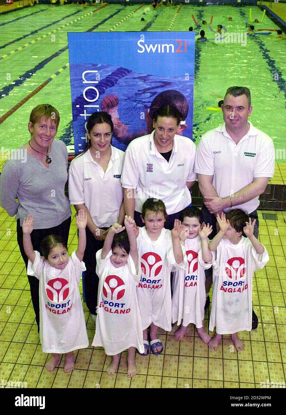 Copthall Pool Teaching groups hi-res stock photography and images - Alamy