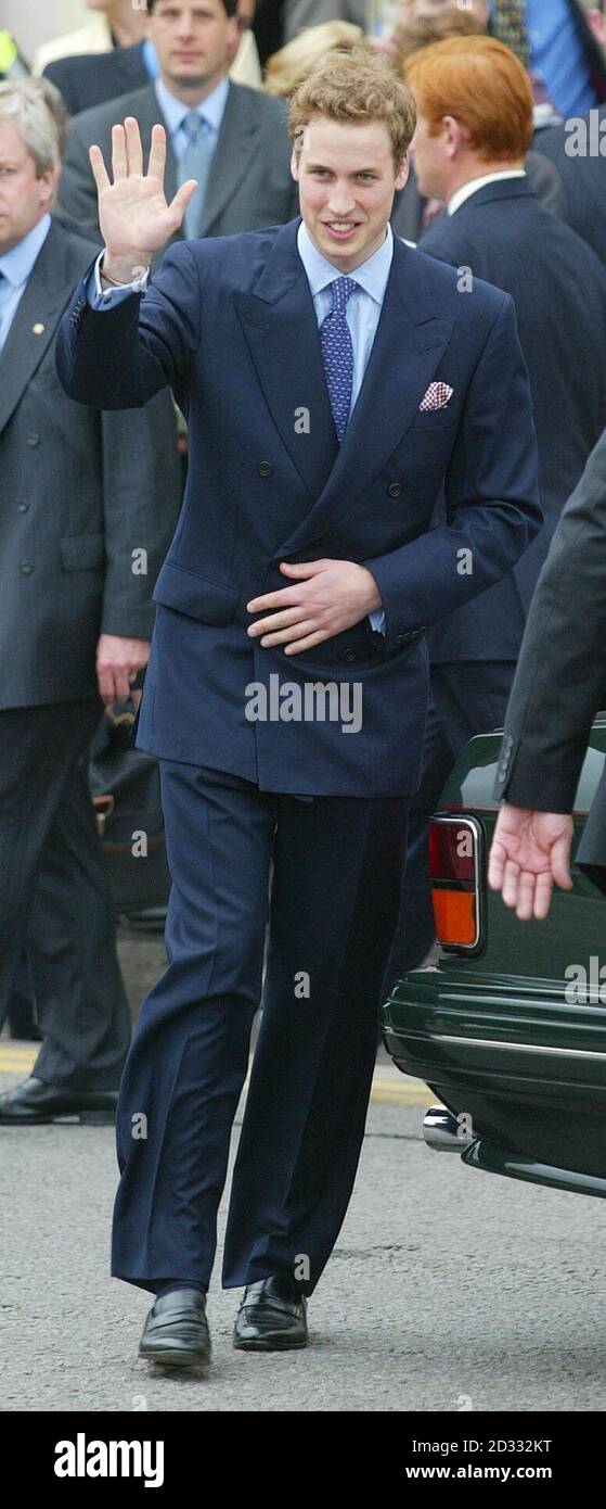 Prince William waves as he leaves NASH (Newport Action for Single Homeless) in Newport, South Wales. The visit with his father Prince Charles was one of several arranged across the principality to mark the young prince's 21st birthday. Stock Photo