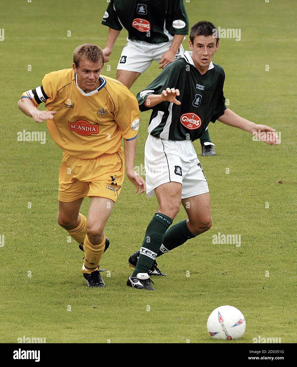 Stockport County's Robert Clare in action against Plymouth Argyle's Ian Stonebridge (right) during their Nationwide Division Two match at Plymouth's Home Park ground. THIS PICTURE CAN ONLY BE USED WITHIN THE CONTEXT OF AN EDITORIAL FEATURE. NO UNOFFICIAL CLUB WEBSITE USE. Stock Photo