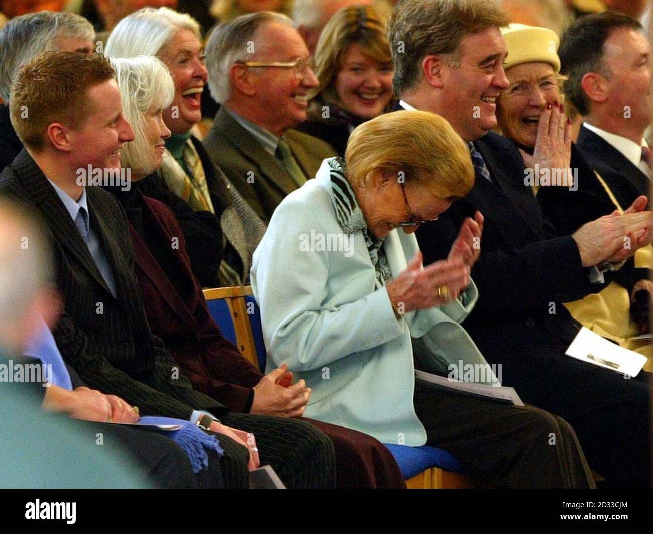 Rikki fulton funeral hires stock photography and images Alamy