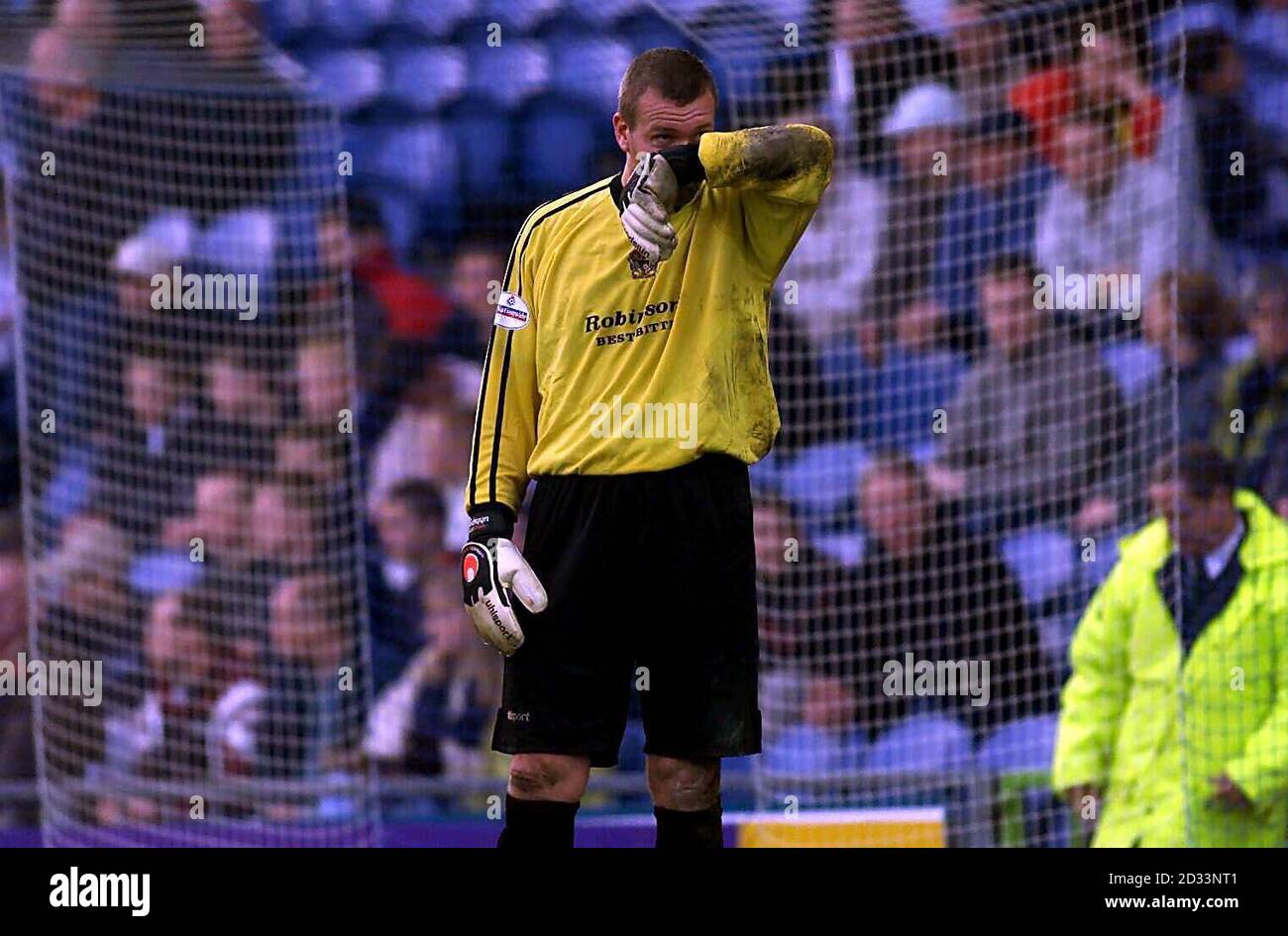 Stockport County's on loan goalkeeper Tim Flowers doesn't know where to look during the 0-4 home defeat against Millwall during the Nationwide Division One game between Stockport County and Millwall at Edgeley Park, Stockport. THIS PICTURE CAN ONLY BE USED WITHIN THE CONTEXT OF AN EDITORIAL FEATURE. NO UNOFFICIAL CLUB WEBSITE USE Stock Photo