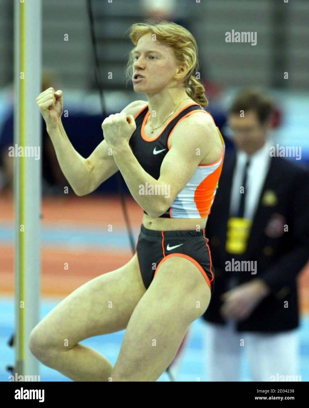 Russia's Svetlana Feofanova celebrates after breaking the indoor pole