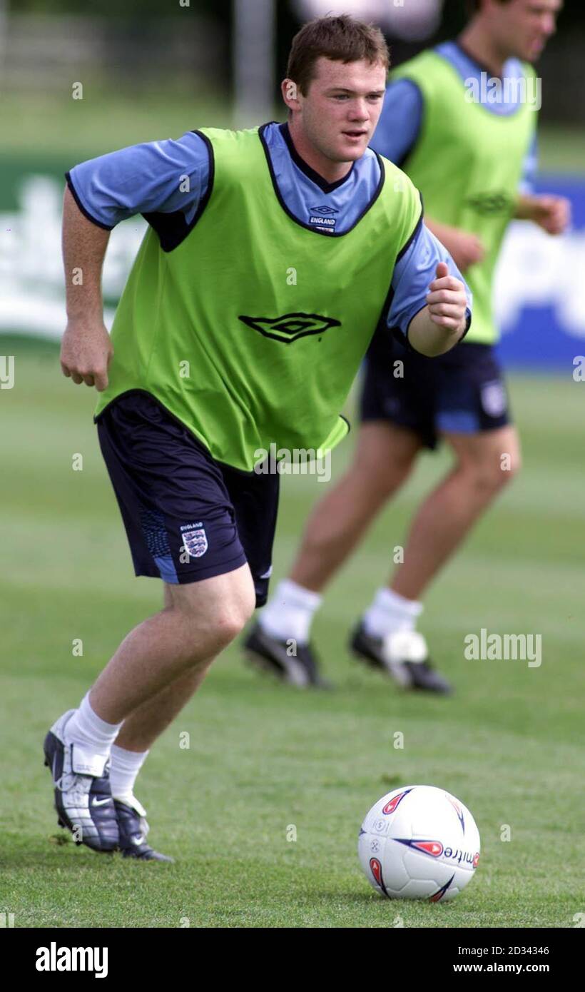 wayne rooney training