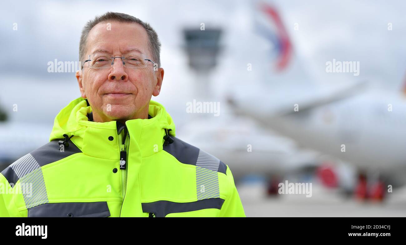 Erfurt, Germany. 07th Oct, 2020. Gerd Stöwer, the new managing director of Erfurt-Weimar Airport, is standing on the airport apron. He took office on 1 October. The airport is almost completely owned by the Free State of Thuringia. Credit: Martin Schutt/dpa-Zentralbild/dpa/Alamy Live News Stock Photo