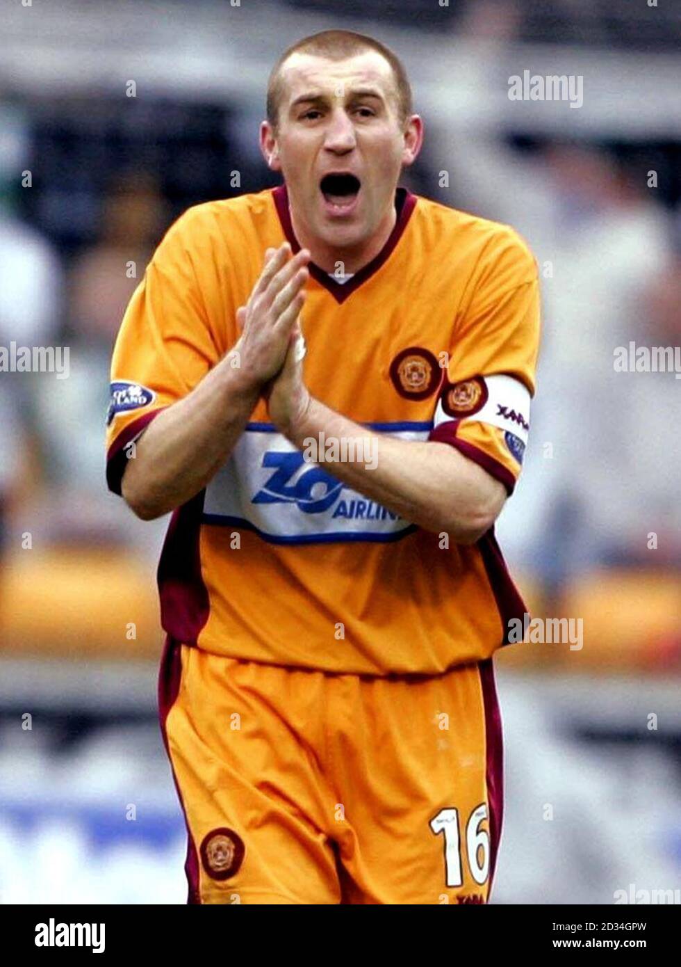 Motherwell's James Hamilton celebrates his goal against Celtic during the Bank of Scotland Premier League match at Fir Park, Motherwell, Sunday January 22, 2006. PRESS ASSOCIATION Photo. Photo credit should read: Danny Lawson/PA. ***EDITORIAL USE OINLY*** Stock Photo