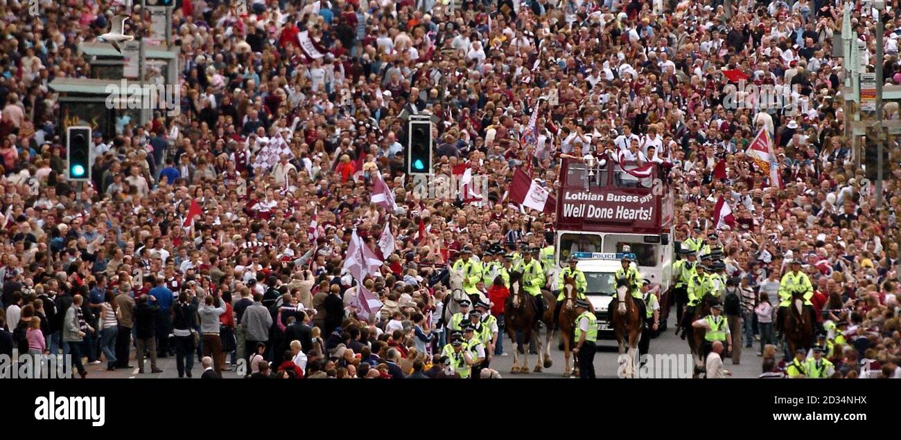 Hearts football team celebrate their Tennents Scottish Cup victory with a parade through the Royal Mile in Edinburgh. Stock Photo