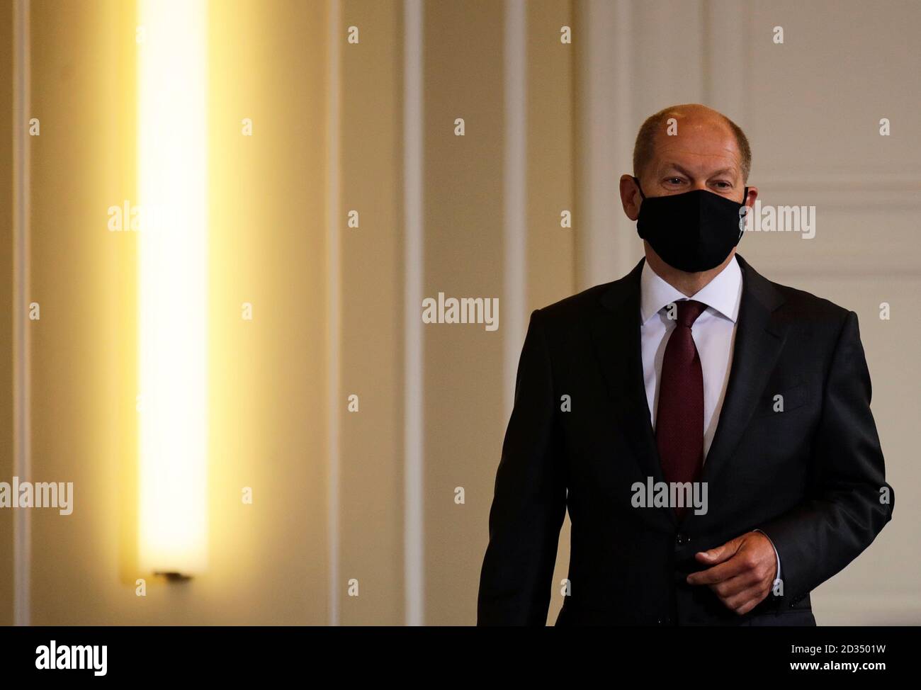 Download Hannibal Mask High Resolution Stock Photography And Images Alamy PSD Mockup Templates