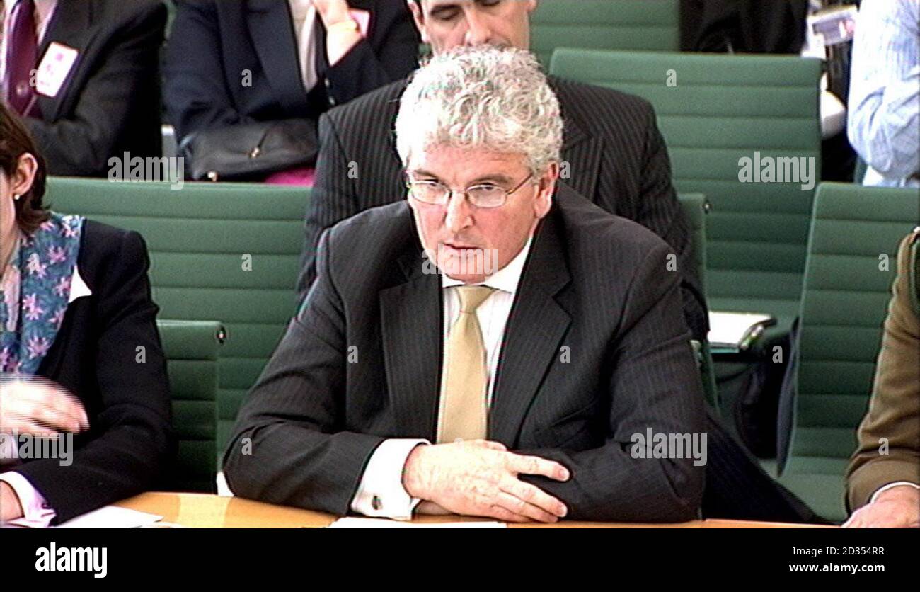 Defence Secretary Des Browne gives evidence to the Defence Select Committee at the House of Commons in London. Stock Photo