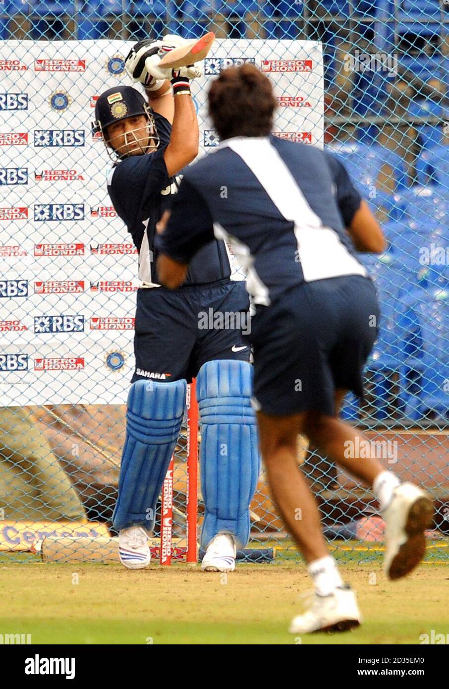 Chinaswamy hires stock photography and images Alamy