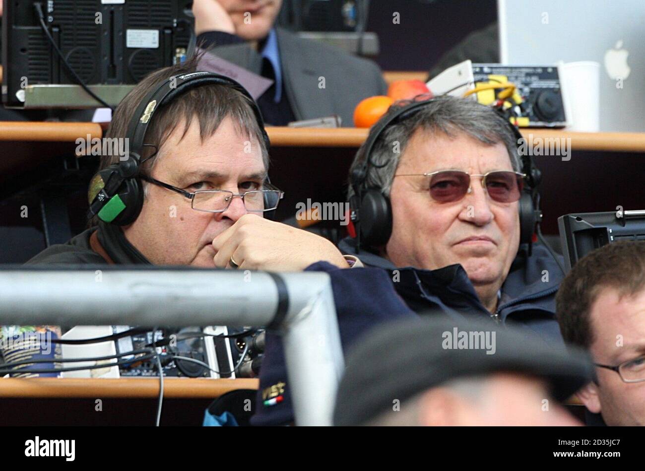Former England manager Graham Taylor (right) sits alongside BBC Radio  commentator Alan Green in the commentary box in the stands Stock Photo -  Alamy