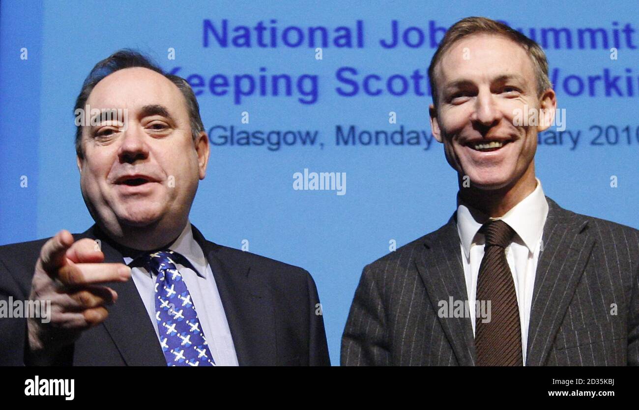 First Minister Alex Salmond (left) and Scottish Secretary Jim Murphy during a Jobs Summit at John Wheatley College in Glasgow. Stock Photo