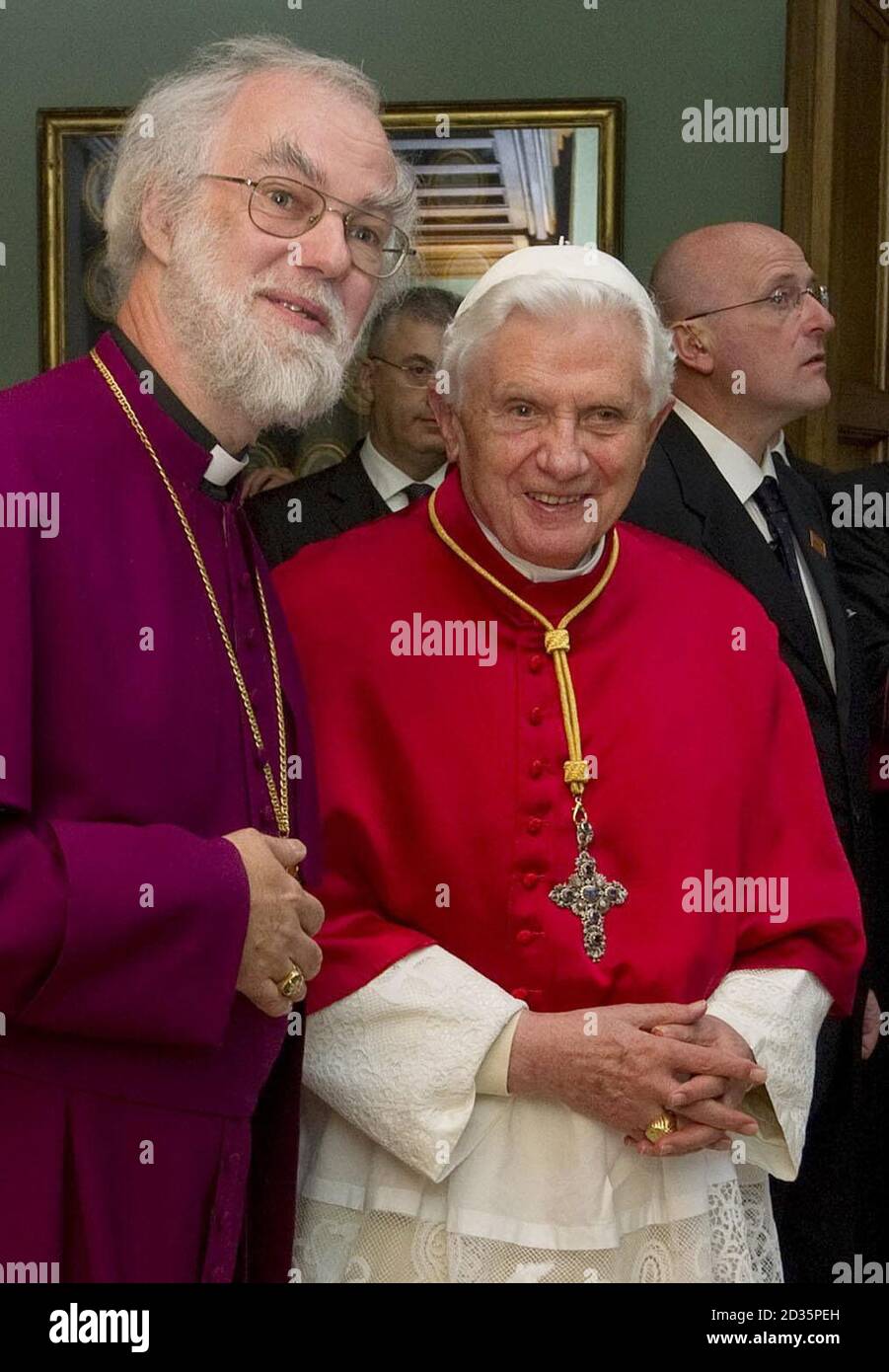 Alternate Crop The Archbishop Of Canterbury Dr Rowan Williams Meets With Pope Benedict Xvi At Lambeth Palace In London On The Second Day Of His State Visit Stock Photo Alamy