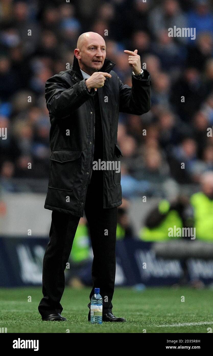 Blackpool manager Ian Holloway during the Barclays Premier League match at the City of Manchester Stadium, Manchester. Stock Photo
