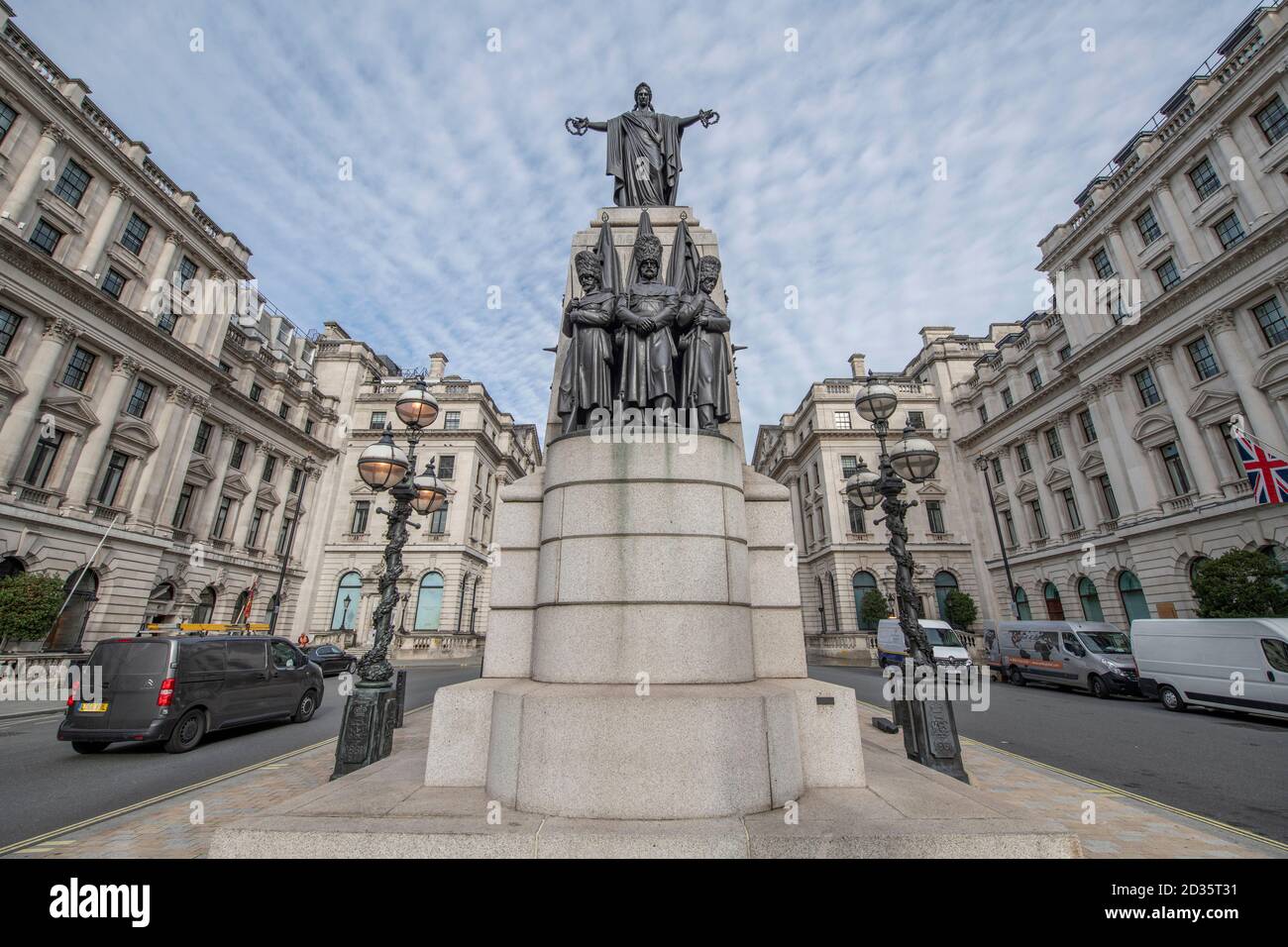 Westminster, London, UK. 7 October 2020. A Mackerel sky over the Crimea War memorial, a harbinger of wet weather later in the day. Credit: Malcolm Park/Alamy Live News. Stock Photo