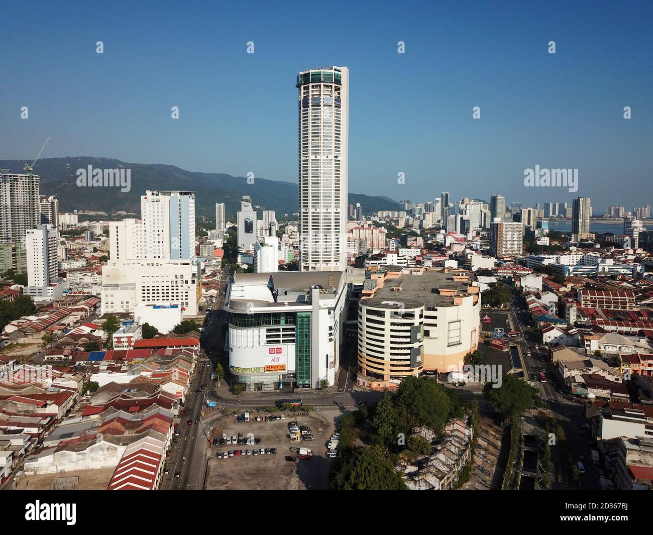Georgetown, Penang/Malaysia - Feb 29 2020: KOMTAR and 1st Avenue, Prangin Mall in blue sunny day. Stock Photo