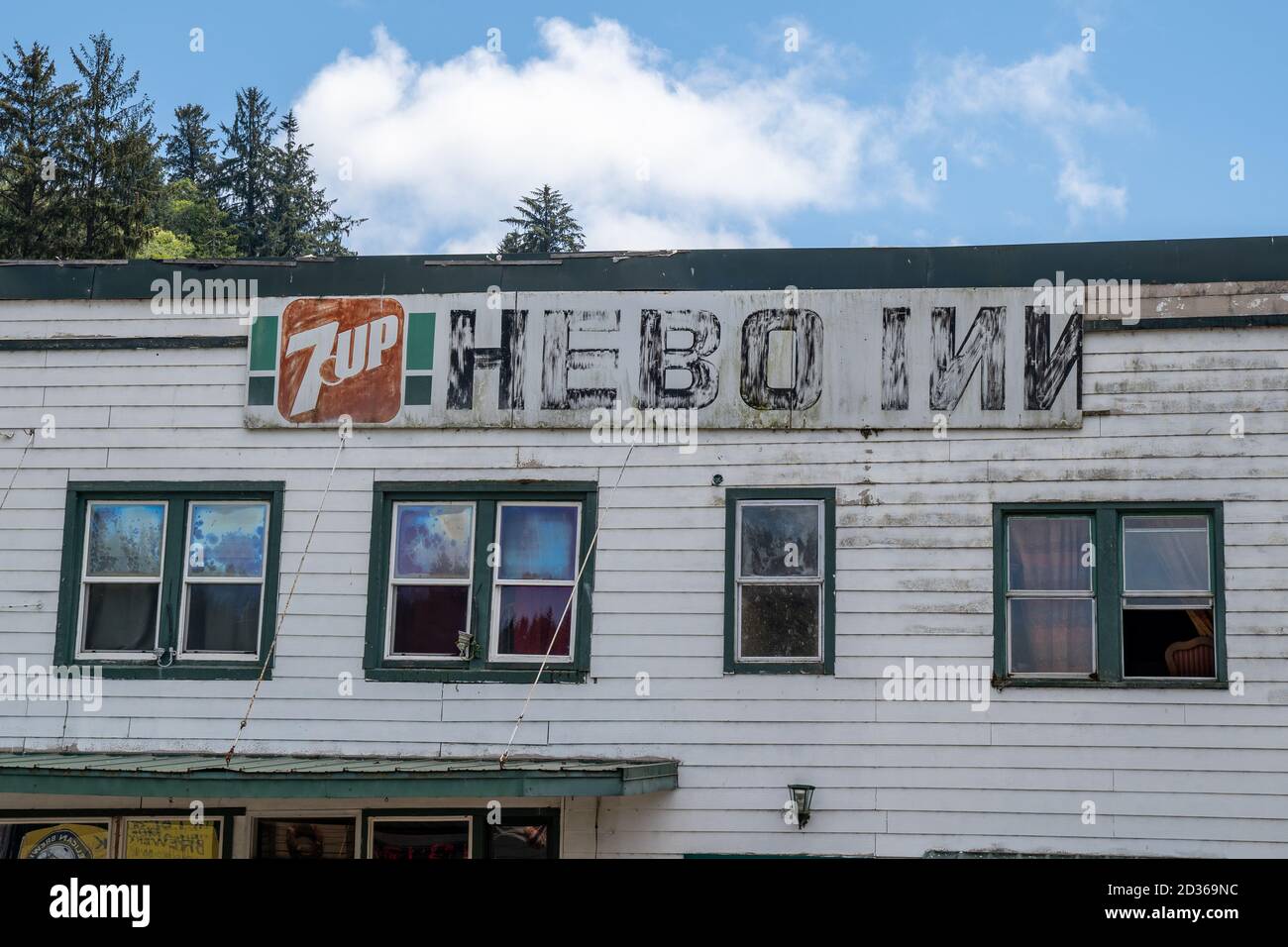 Hebo, Oregon - August 1, 2020: Old, rustic classic cafe - the Hebo Inn, is a restaurant. Old fashioned 7Up Logo on the sign Stock Photo