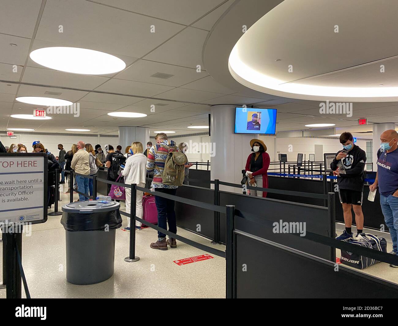 St. Louis, MO/USA 10/4/20 People walking through the security line(02)