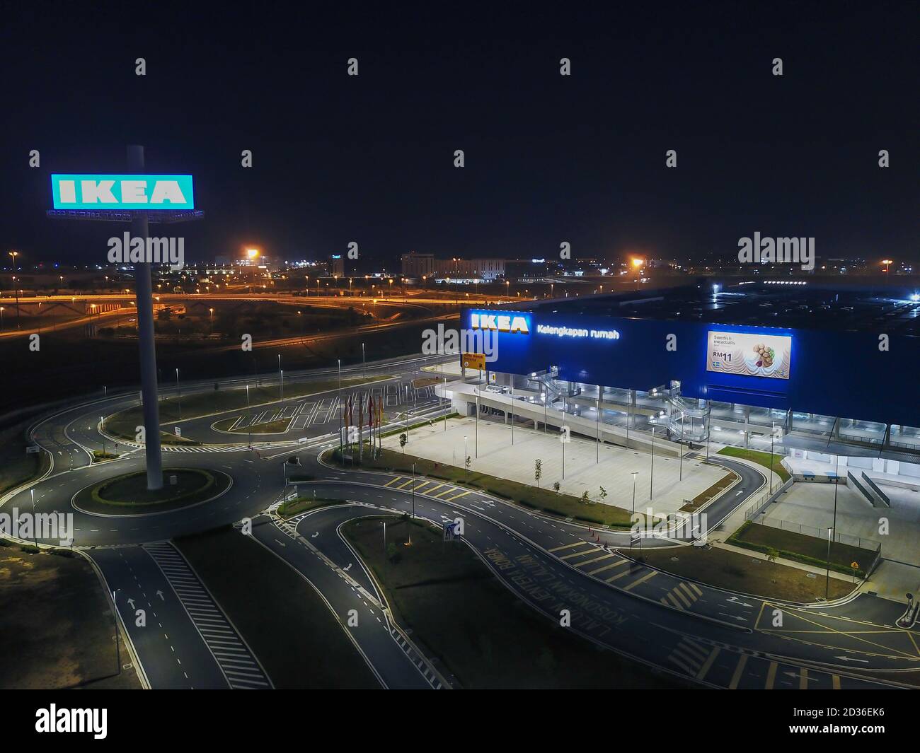 Batu Kawan, Penang/Malaysia - Mar 20 2020: IKEA store at night Stock Photo  - Alamy