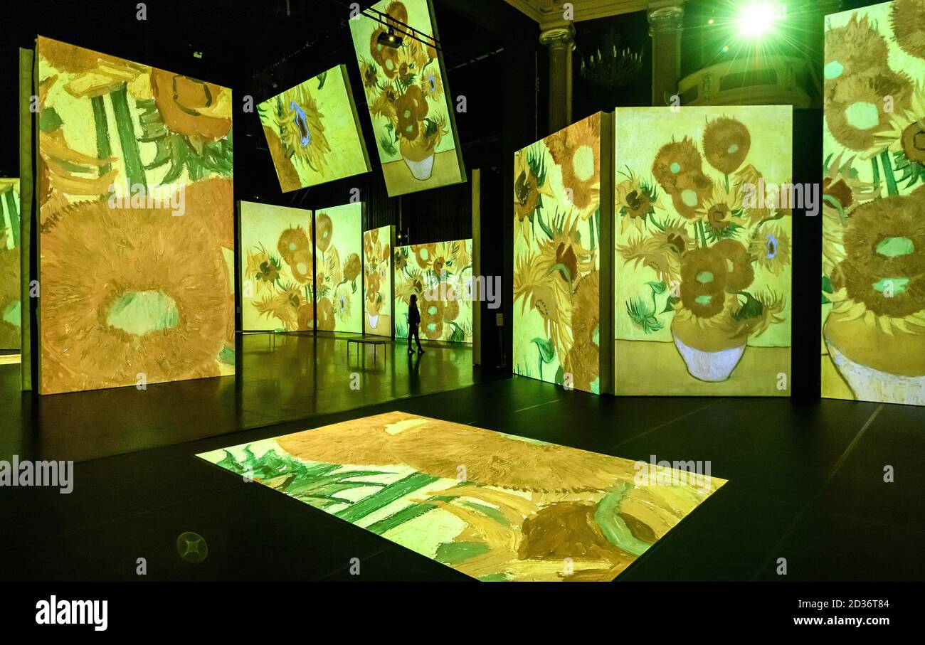 Birmingham, England, UK. 7th October 2020. A visitor at the preview of