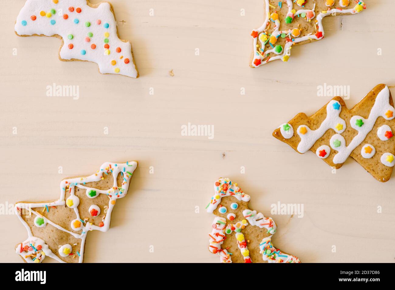 Christmas background gingerbreads in the shape of a Christmas tree