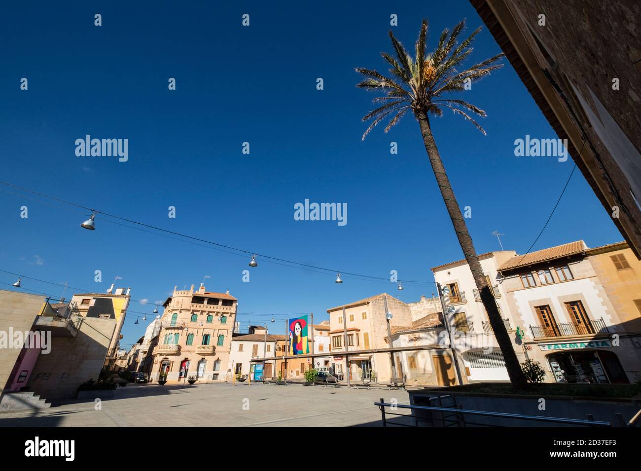Cas Sant y plaza de Can Pera Ignasi, Campos, Mallorca, balearic islands, Spain Stock Photo