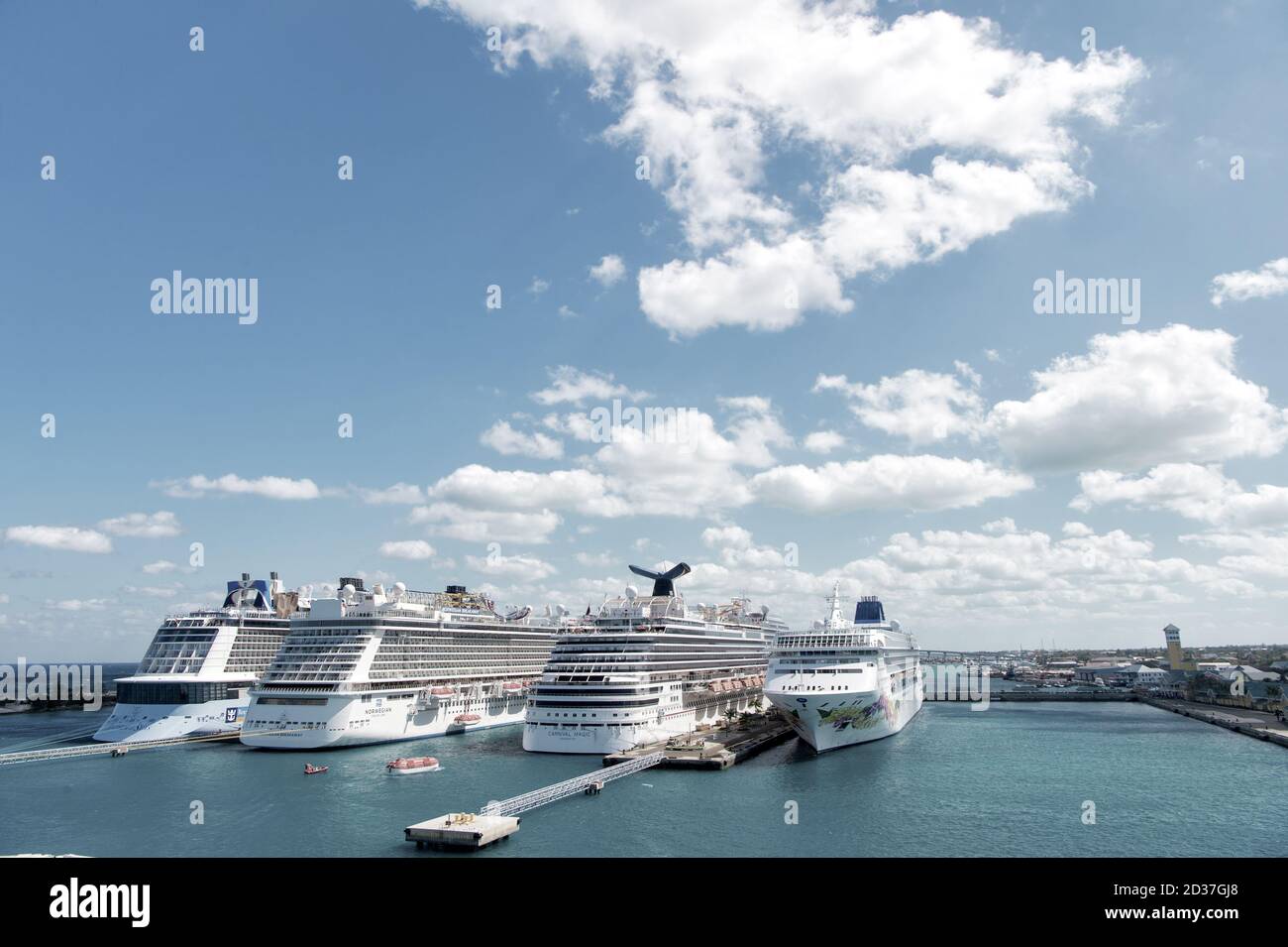 Ncl Cruise Ships High Resolution Stock Photography And Images Alamy