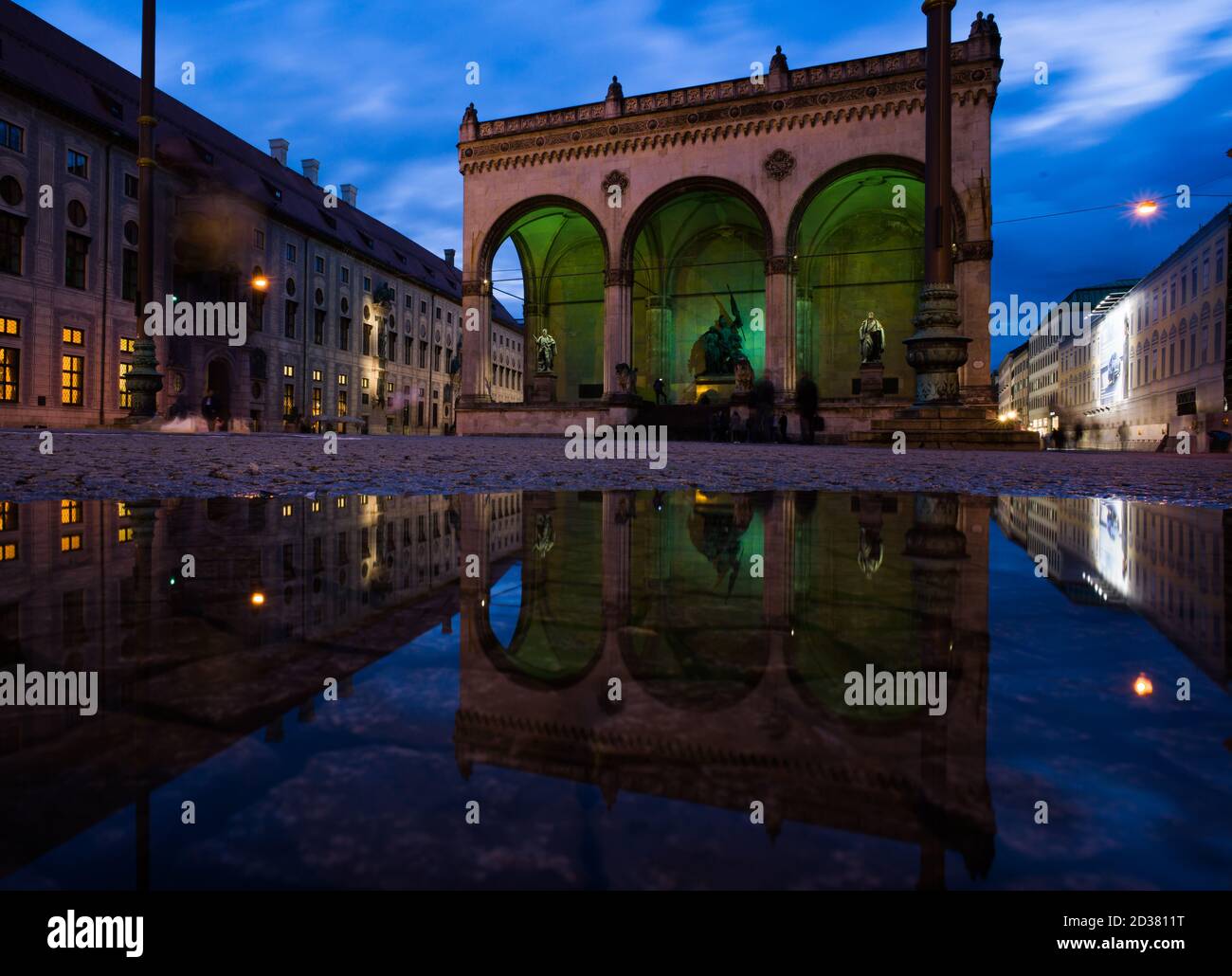 Munich, Germany. 07th Oct, 2020. The Feldherrnhalle on Odeonsplatz is