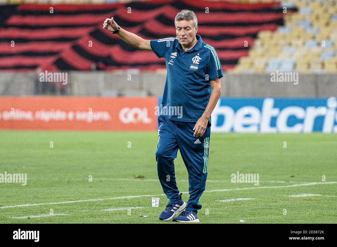 Rio De Janeiro, Brazil. 04th Jan, 2012. Coach Domènec Torrent.
