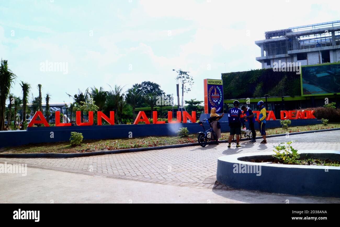 Depok Indonesia January 14 2020 Signboard Of Depok Square Or Alun Alun Was Inaugurated On January 12 2020 Equipped With Various Sports Faciliti Stock Photo Alamy<script async src=