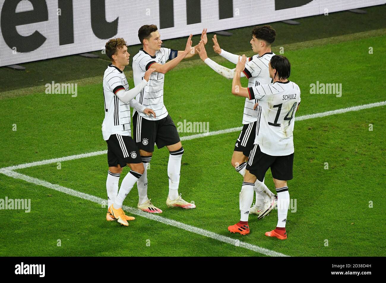 Cologne, Germany. 7th Oct, 2020. Julian Draxler (2nd L) of Germany celebrates scoring with his teammates during a football friendly match between Germany and Turkey in Cologne, Germany, Oct. 7, 2020. Credit: Ulrich Hufnagel/Xinhua/Alamy Live News Stock Photo