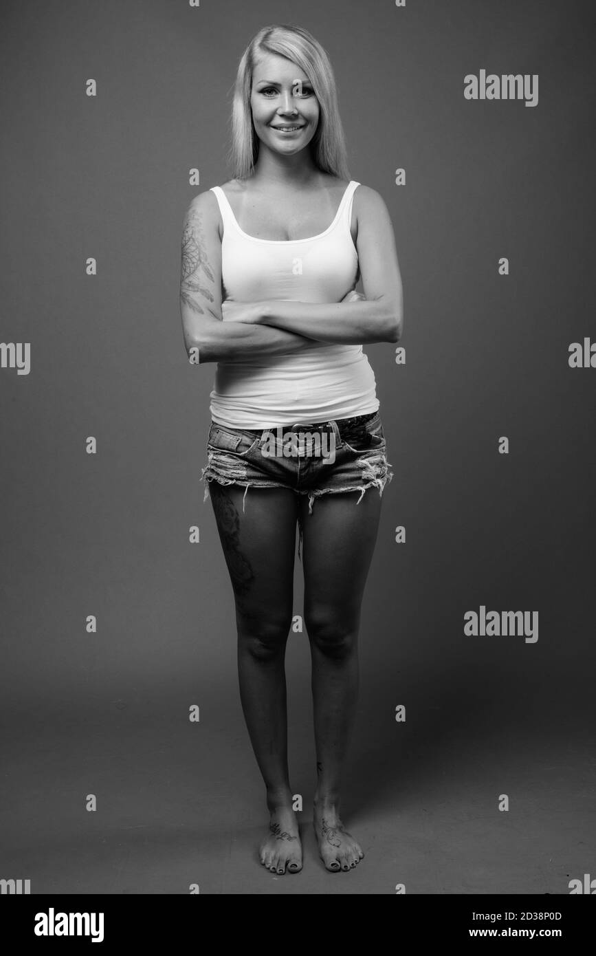 Portrait of young beautiful woman with blonde hair Stock Photo - Alamy