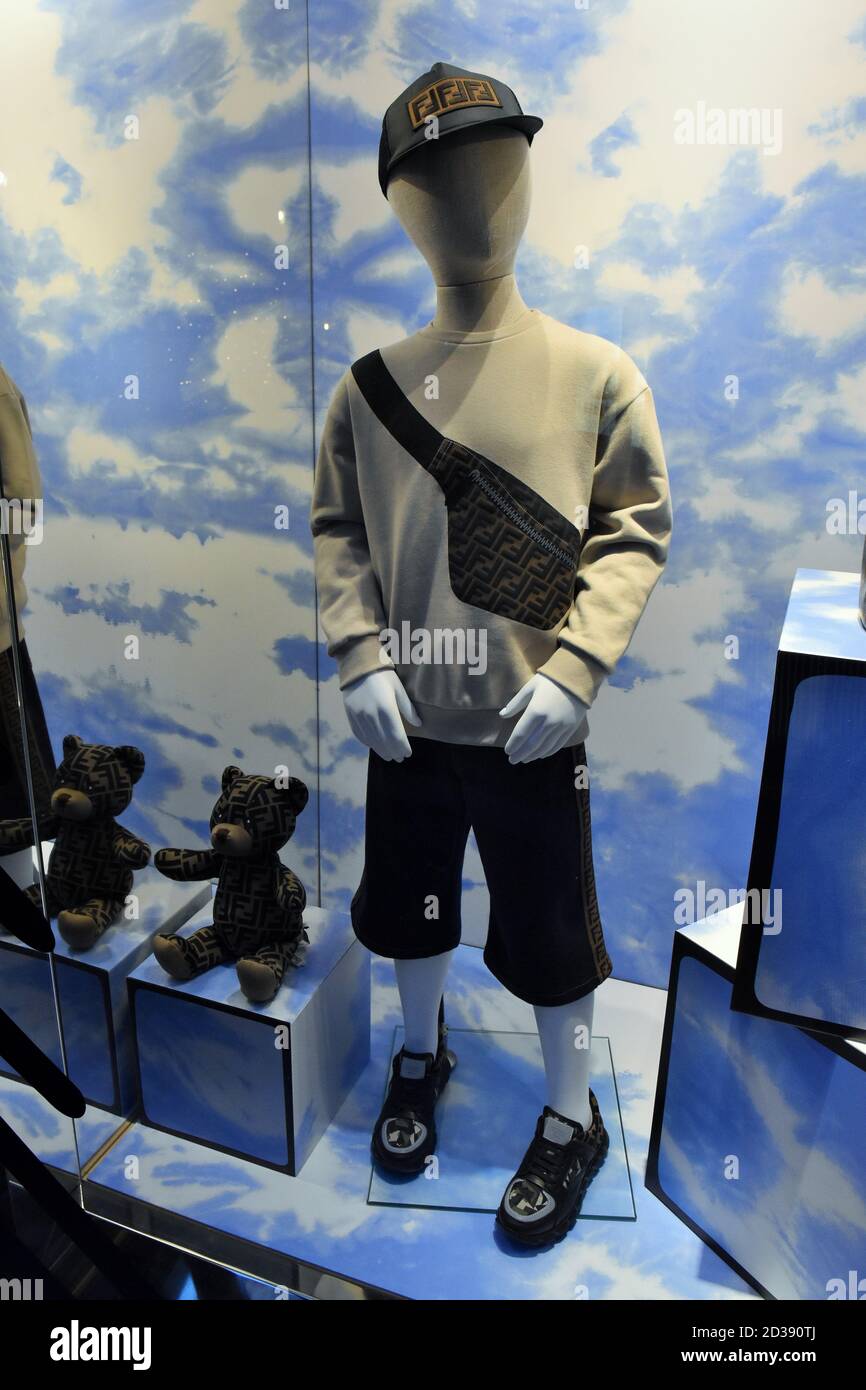 A SHOWCASE OF FENDI FASHION BOUTIQUE IN CONDOTTI STREET Stock Photo - Alamy