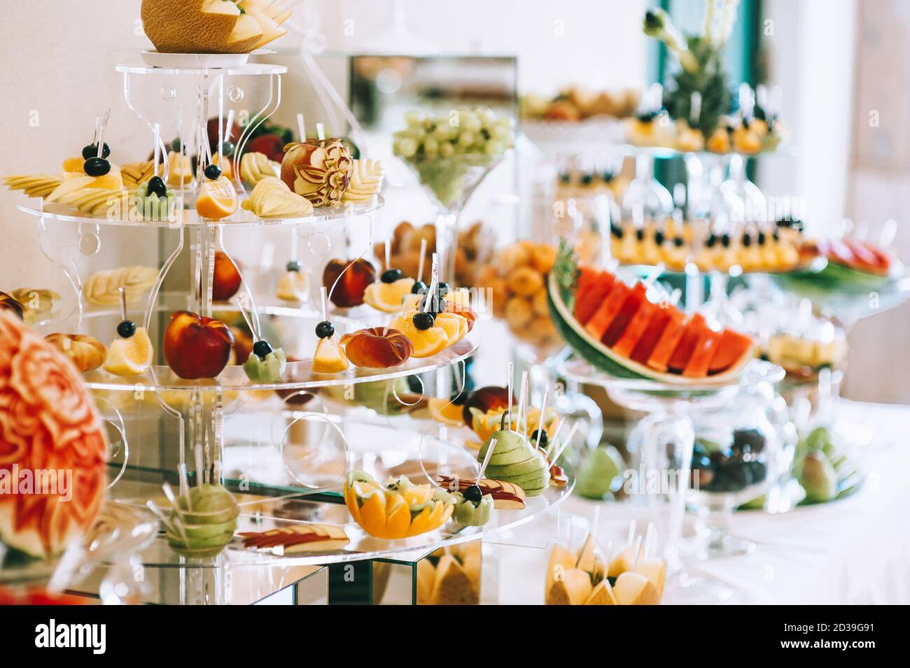 Buffet decoration hi-res stock photography and images - Alamy