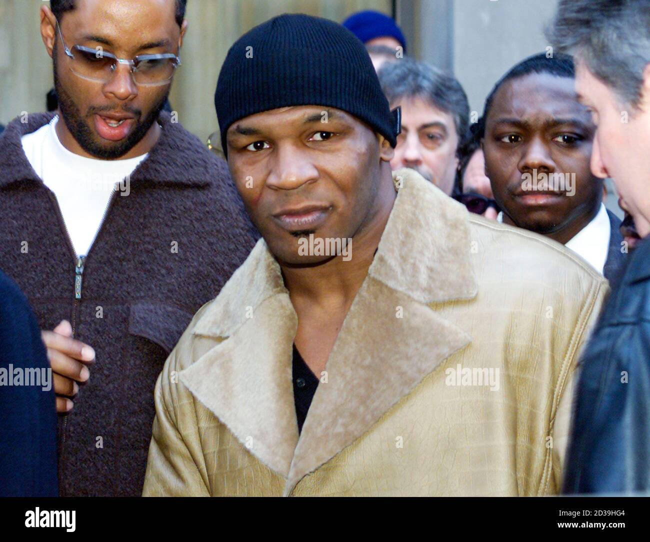 Lennox lewis tyson fight hires stock photography and images Alamy