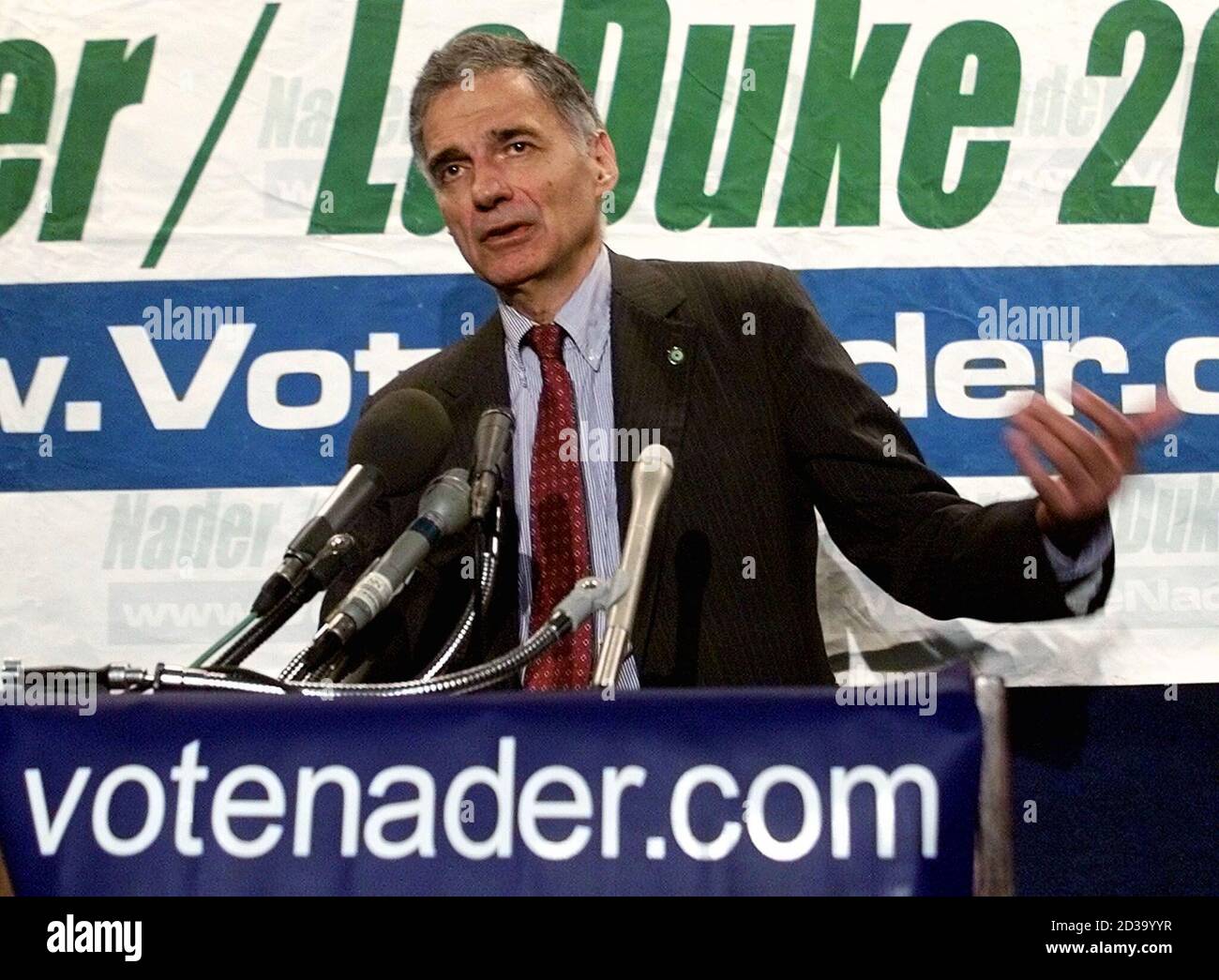 Ralph nader 2000 hi res stock photography and images Alamy Ralph nader 2000 hi res stock photography and images Alamy