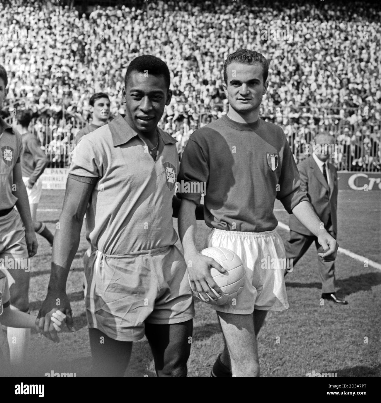 Photo Vintage De Football Italie Vs URSS 1963 - Mazzola - Tirage Argentique Original 21x27cm - Farabola