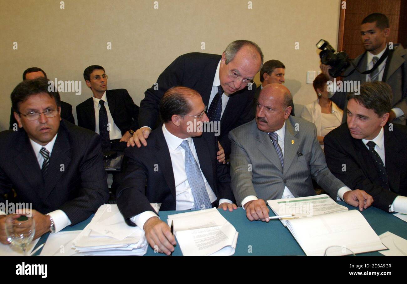Marcelo Miranda High Resolution Stock Photography And Images Alamy https www alamy com l to r brazilian governors marcelo miranda of tocantins geraldo alckimin of sao paulo lucio alcantara of ceara luiz henrique of santa catarina and germano rigotto of rio grande do sul look on during their meeting in brasilia april 26 2004 the governors met in the capital to discuss demands for the federal government to free up emergency funds for states more funding for security issues and tributary reform pending in the congress reutersjamil bittar jb image380699111 html