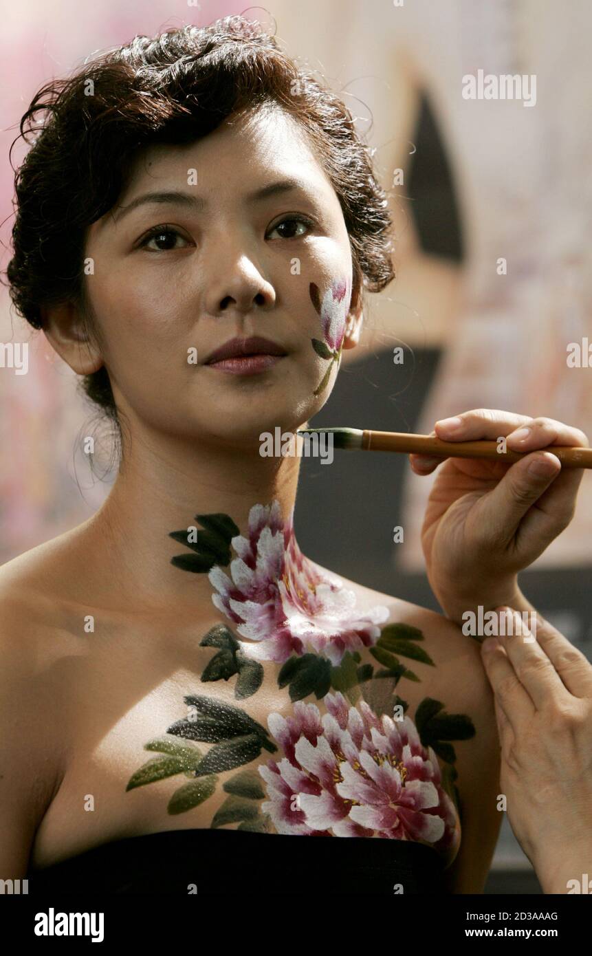 Pan paints hires stock photography and images Alamy