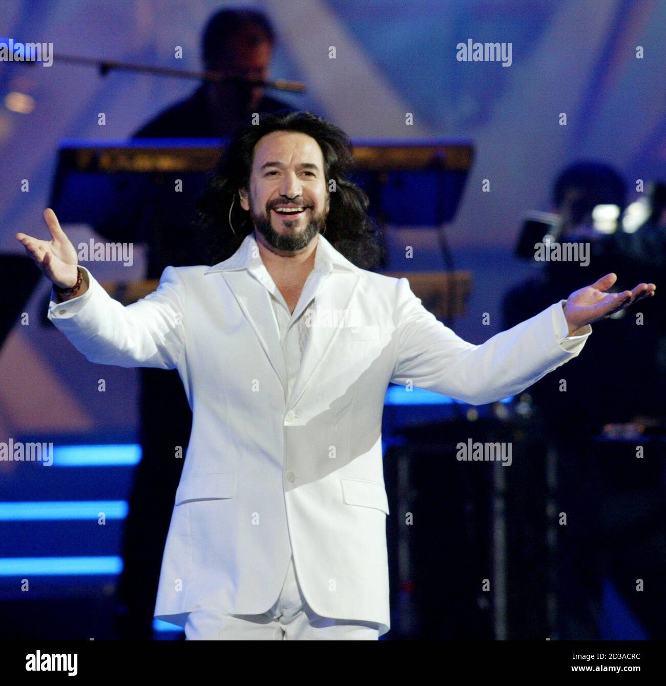 Marco Antonio Solis High Resolution Stock Photography and Images - Alamy