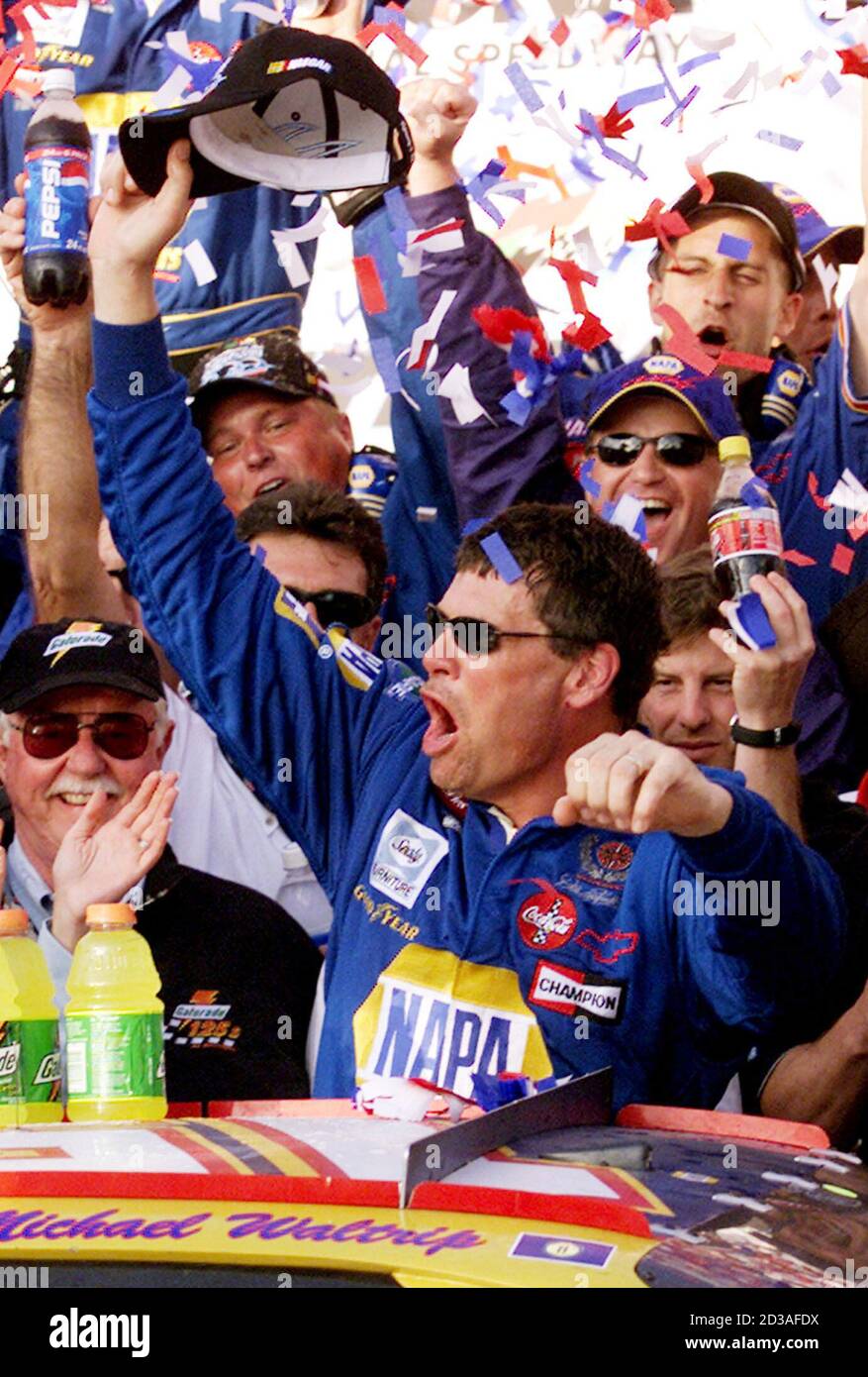 Michael Waltrip High Resolution Stock Photography and Images - Alamy