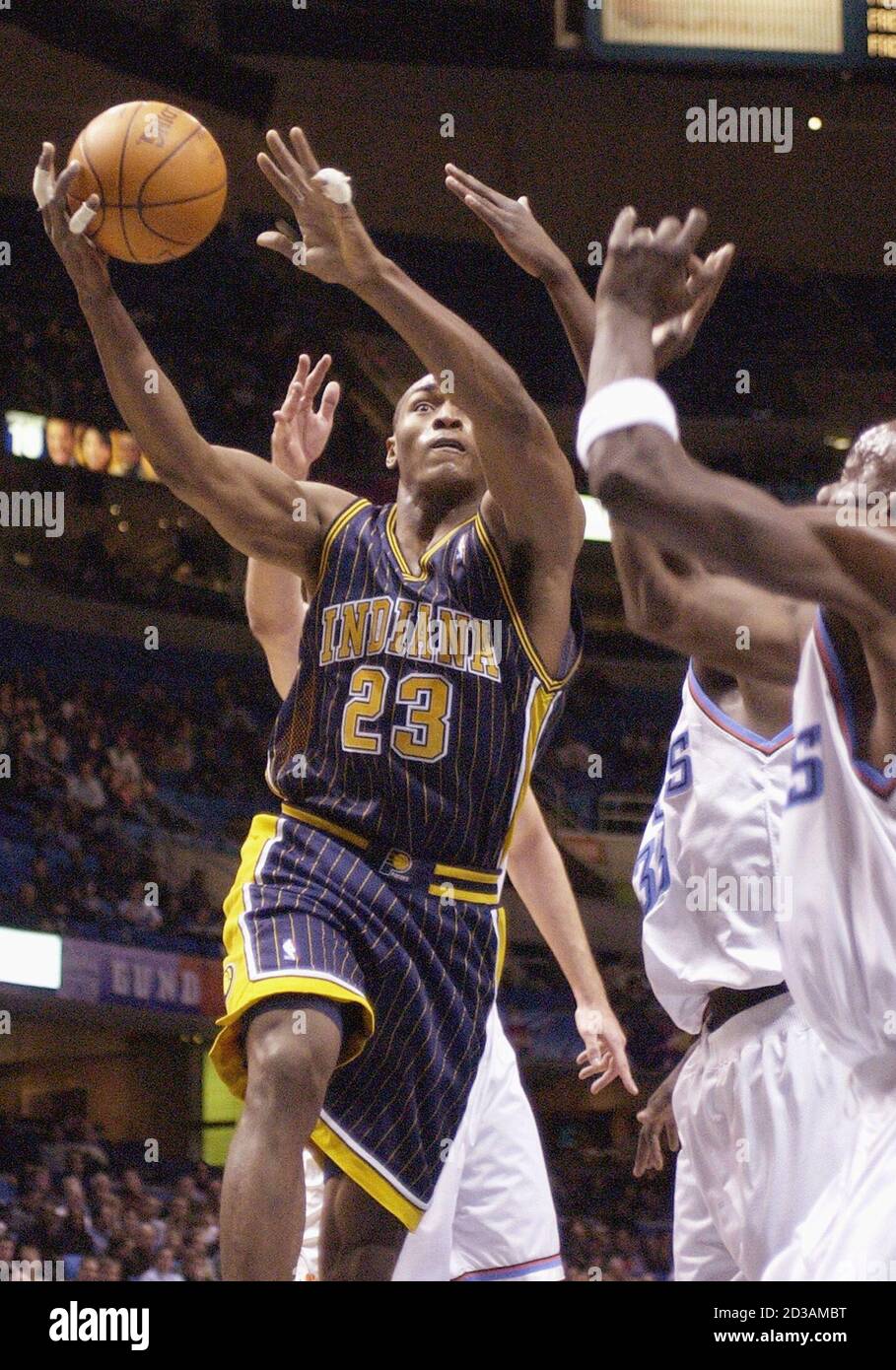 Artest pacers cavaliers hi-res stock photography and images - Alamy