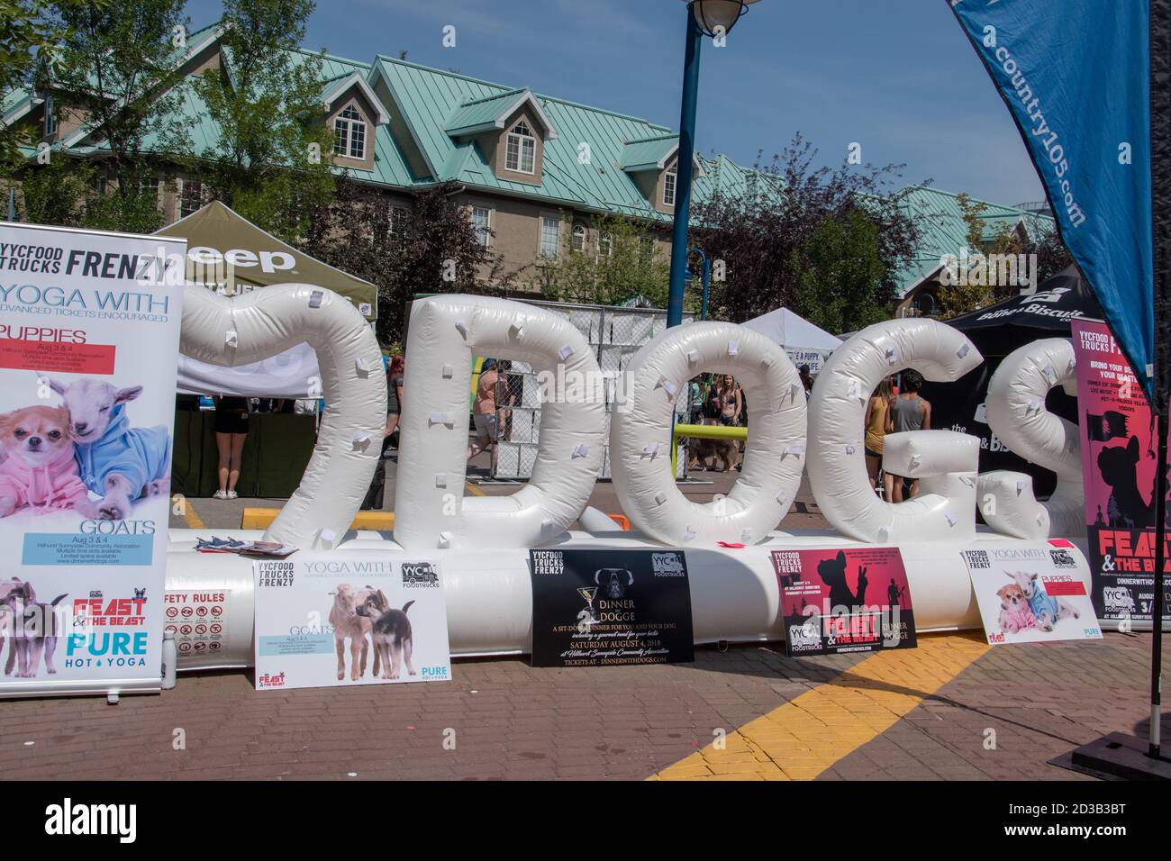 Eau claire festival market hires stock photography and images Alamy