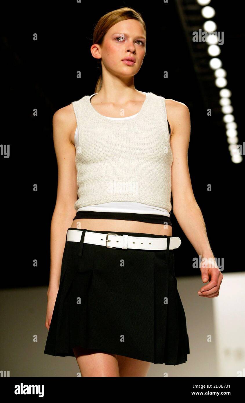 designer navy pleated skirt