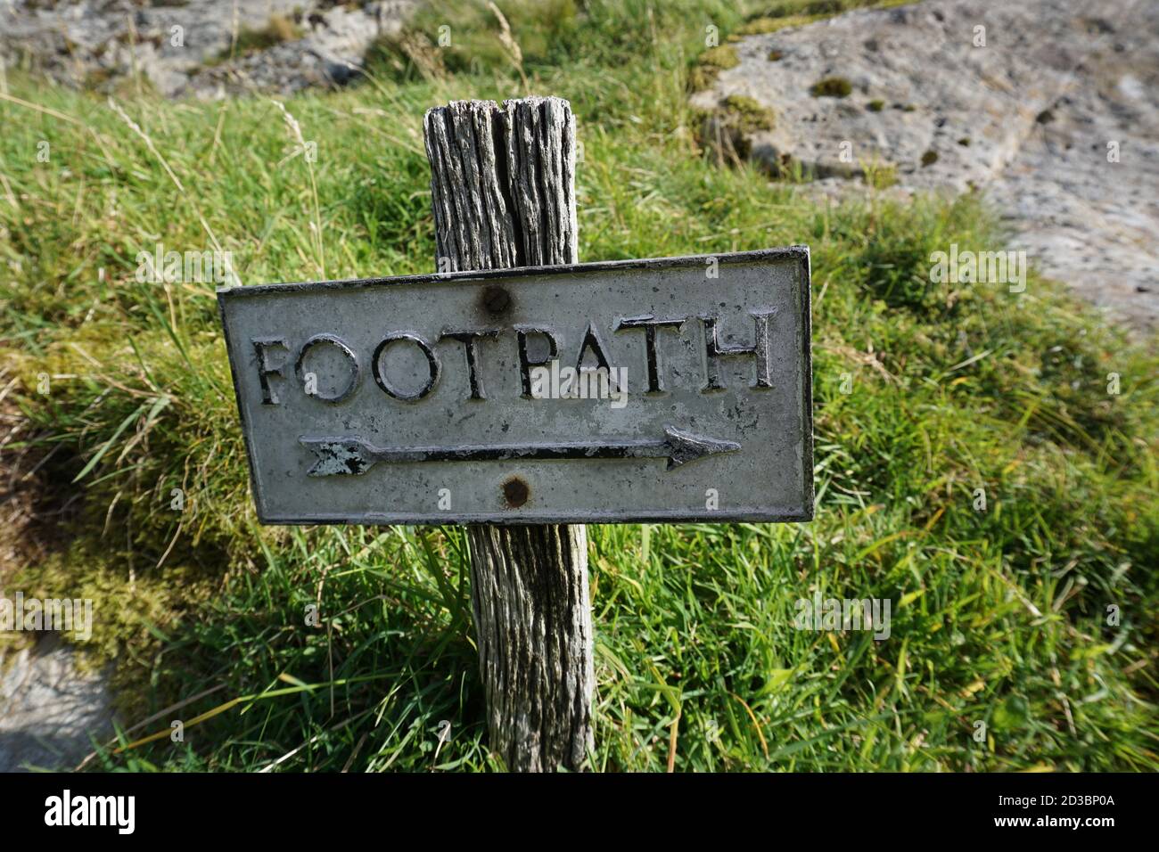 Directional Footpath sign below Tryfan Bach Stock Photo