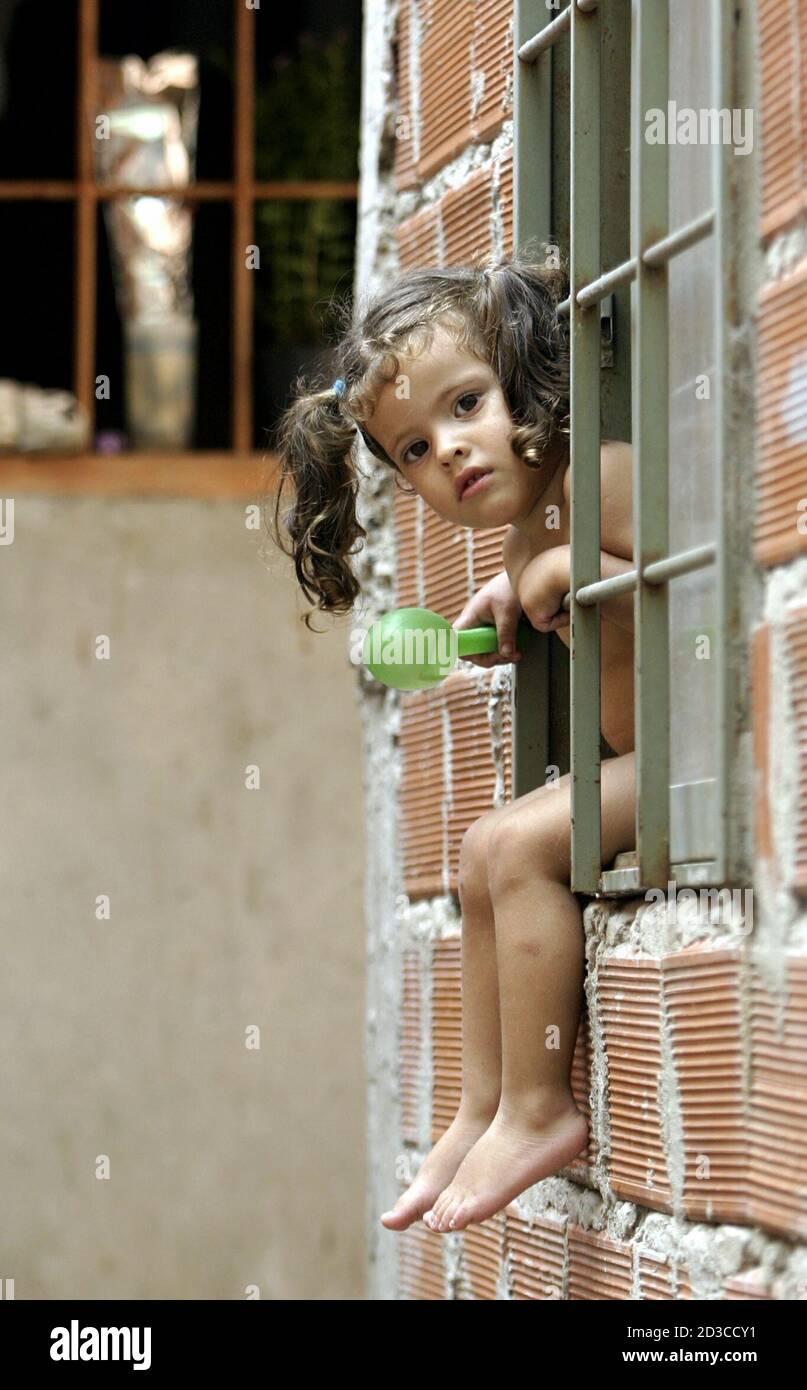 Buenos Aires Slum Girls Buenos Aires Slum Girls