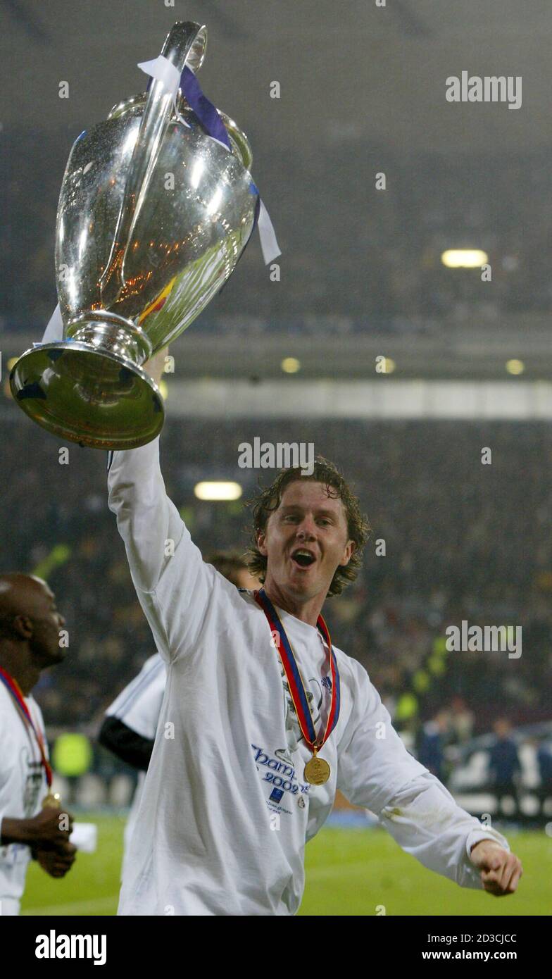 Page 4 - Steve Mcmanaman Real Madrid High Resolution Stock Photography and  Images - Alamy