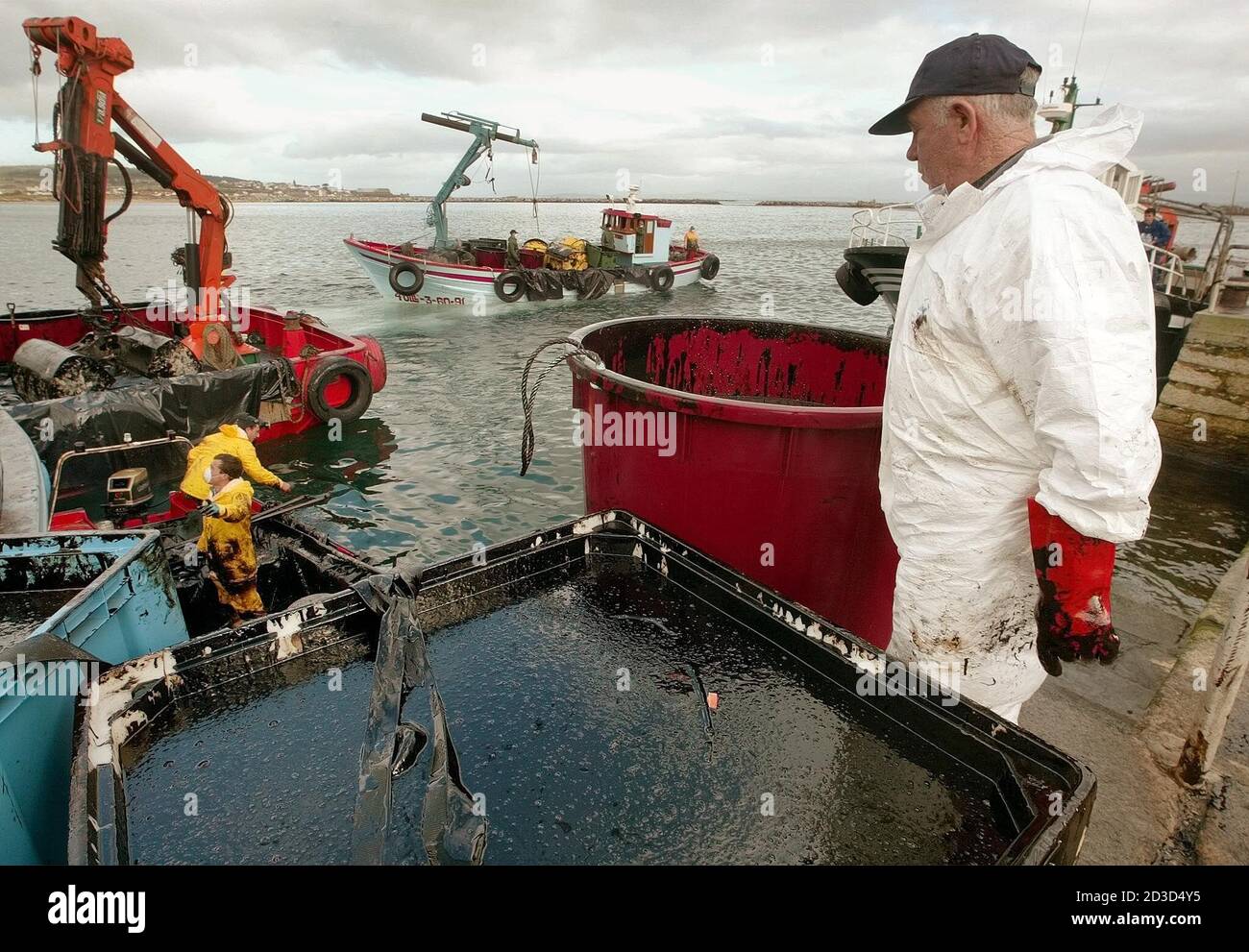 Oil tankers and spain hires stock photography and images Alamy