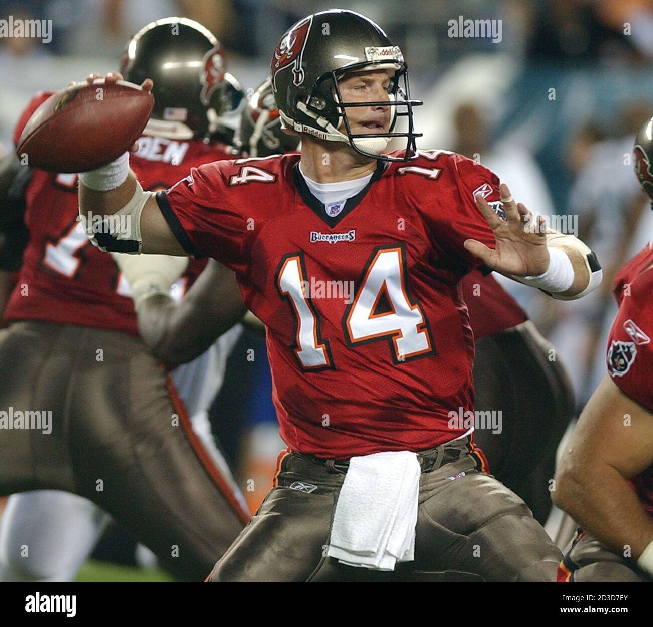 Quarterback brad johnson hires stock photography and images Alamy